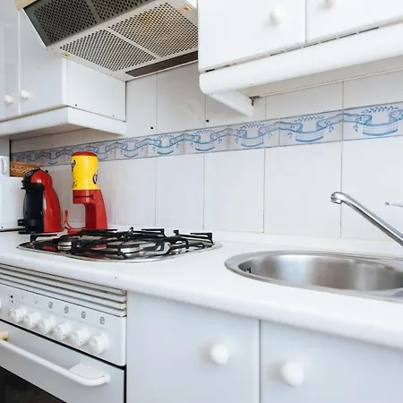 Brisas Ii Apartment